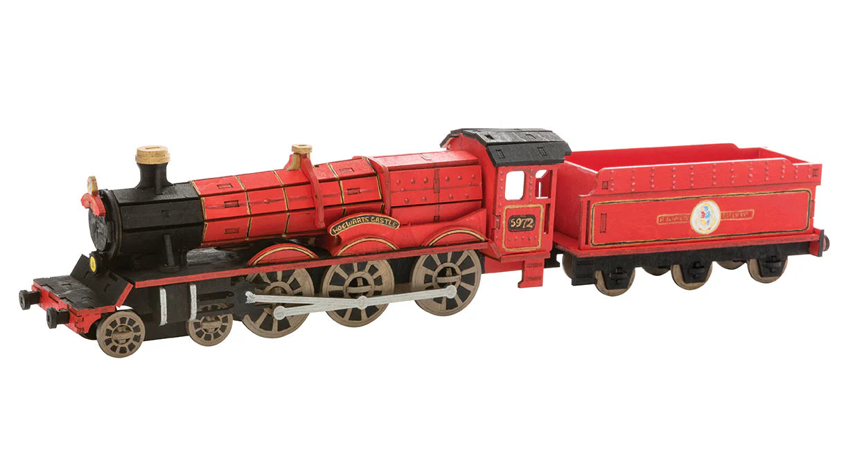 Incredibuilds Harry Potter: Hogwarts Express Book and 3D Wood Model