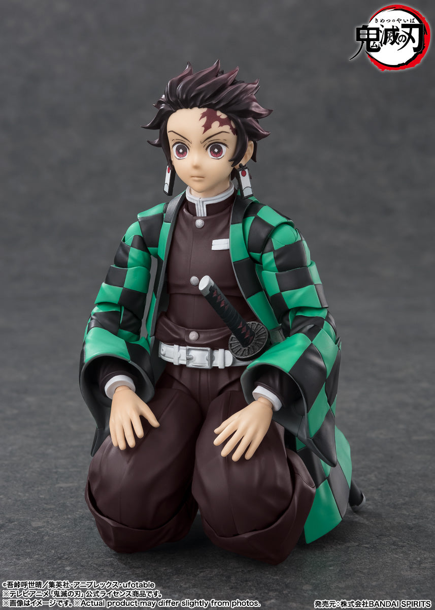 Demon Slayer: Kimetsu no Yaiba Tanjiro Kamado S.H.Figuarts available at ChimpLoot.com